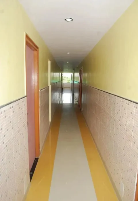 Ширди: Hotel Utsav