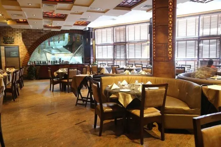 Гувахати: Hotel Nandan