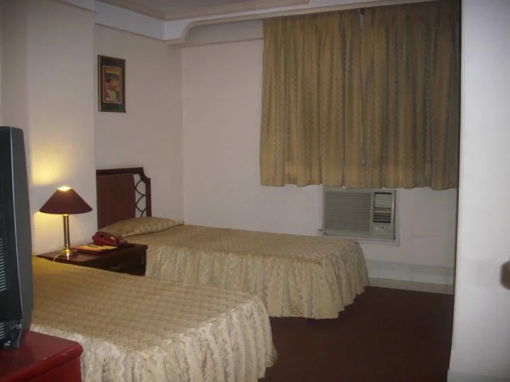 Гувахати: Hotel Nandan