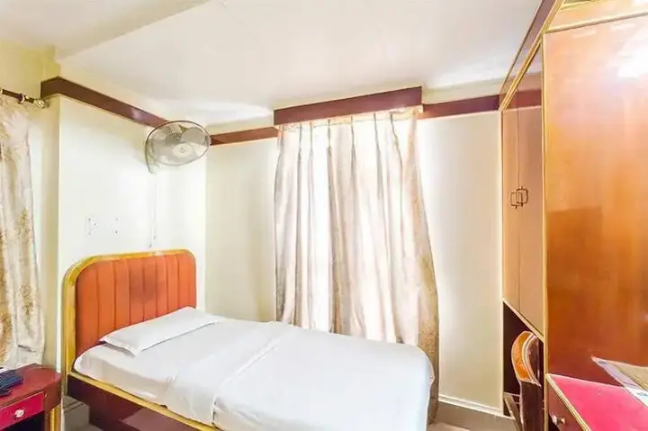 Гувахати: Hotel President