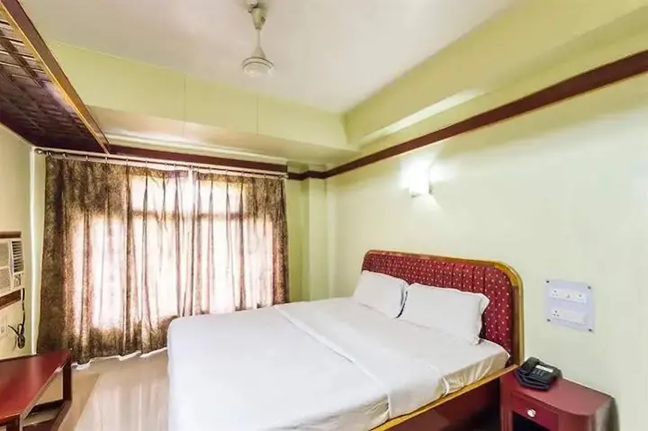 Гувахати: Hotel President