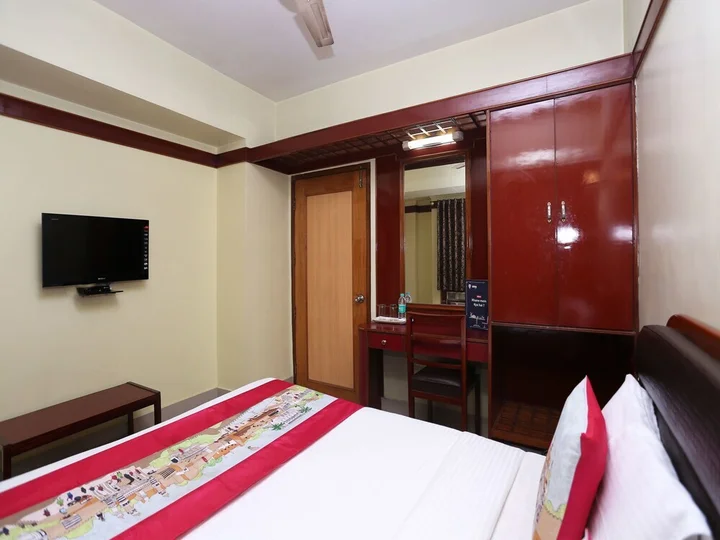 Гувахати: Hotel President