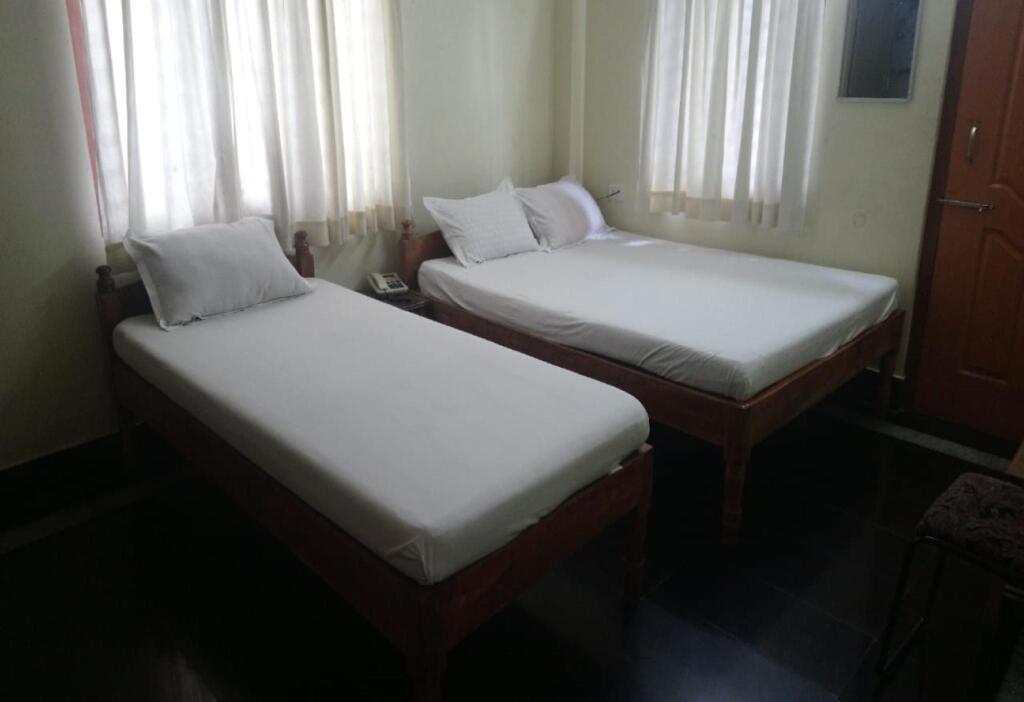 Порт-Блэр: SPOT ON 36080 Hotel Hari International