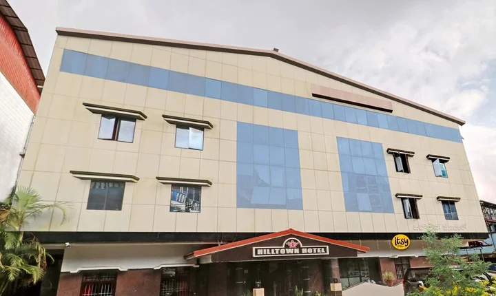 Мадикери: Hilltown Hotel