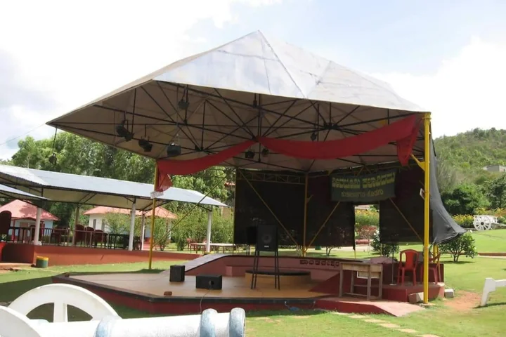 Кушалнагар: Veera Bhoomi Tourist Village