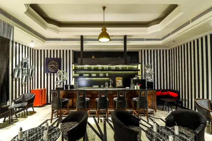 Райпур: Hotel Piccadily Raipur