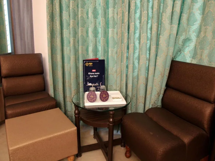 Праяградж: Hotel Ajay International