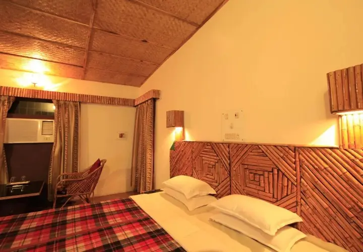 Панпата: Golbro Tiger View Resort