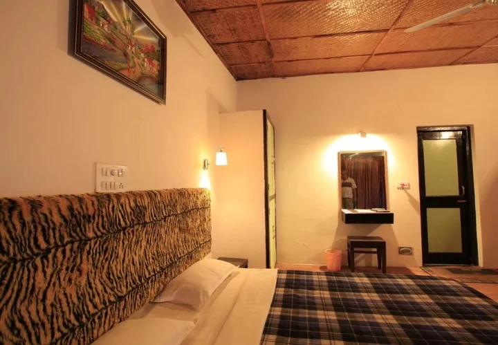 Панпата: Golbro Tiger View Resort