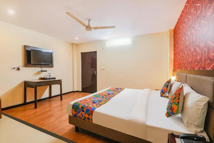 Лакхнау: FabHotel Presidency Inn