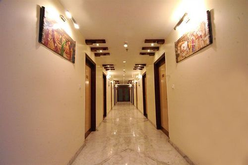 Джайпур: Maxima Resorts