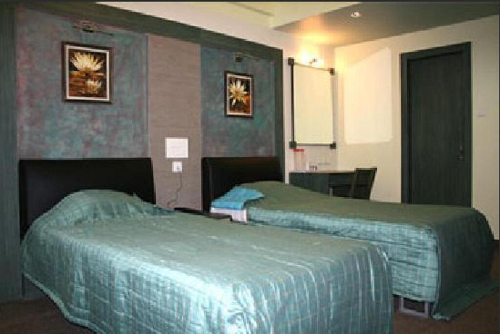 Шиллонг: Hotel Majestic Shillong