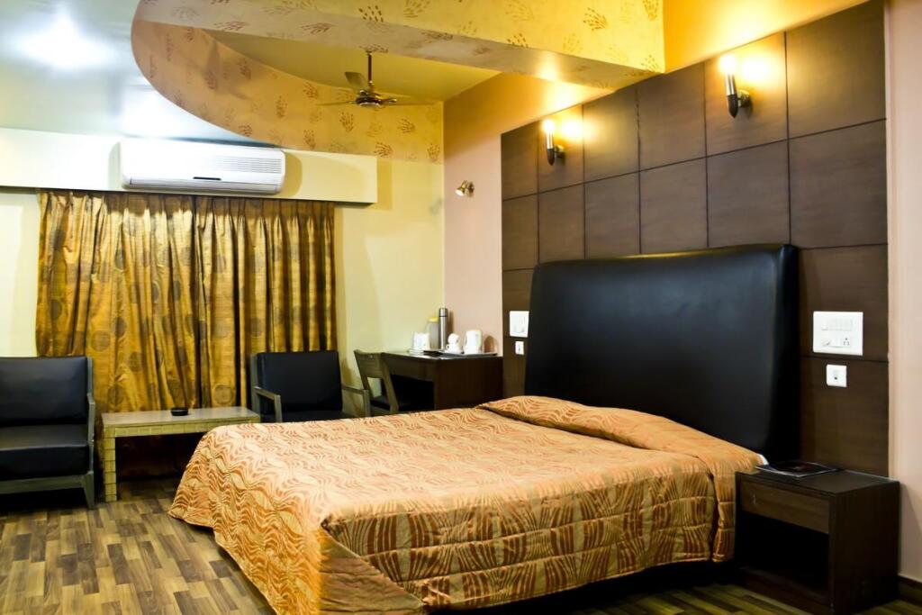 Шиллонг: Hotel Majestic Shillong