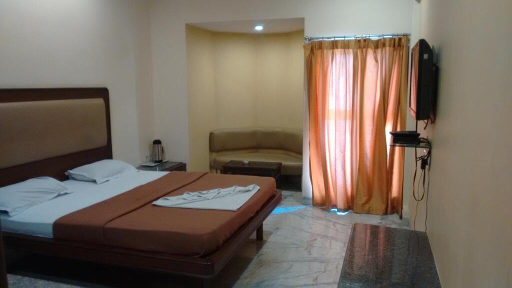 Хидерабад: Hotel Rajmata