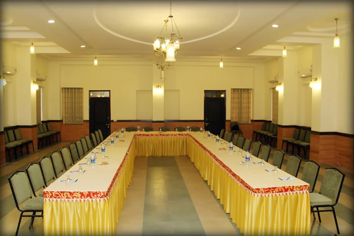 Алвар: Alwar Bagh Sariska by Aamod Resorts