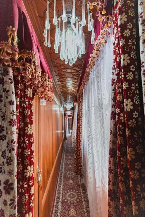 Шринагар: Kolu Group Of Houseboats