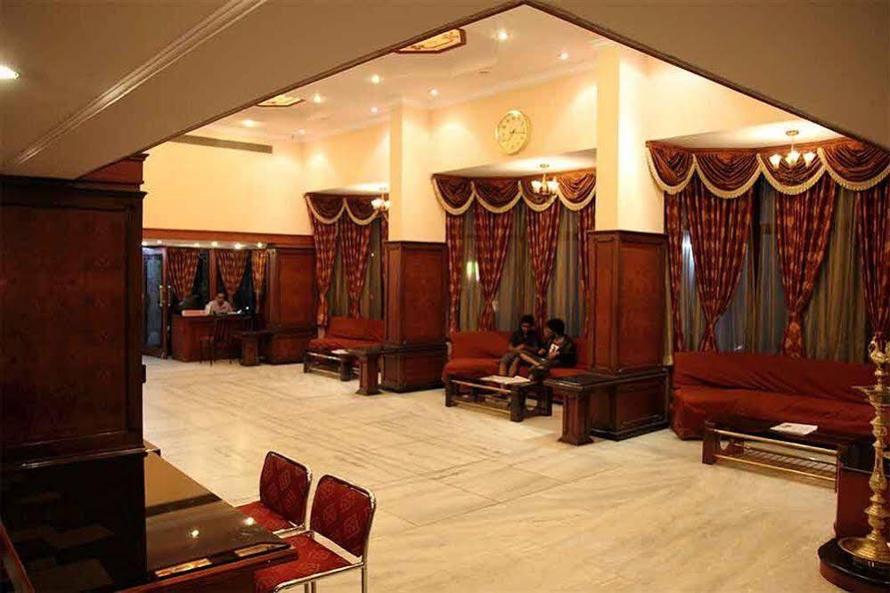 Бангалор: FabHotel Samrat Residency