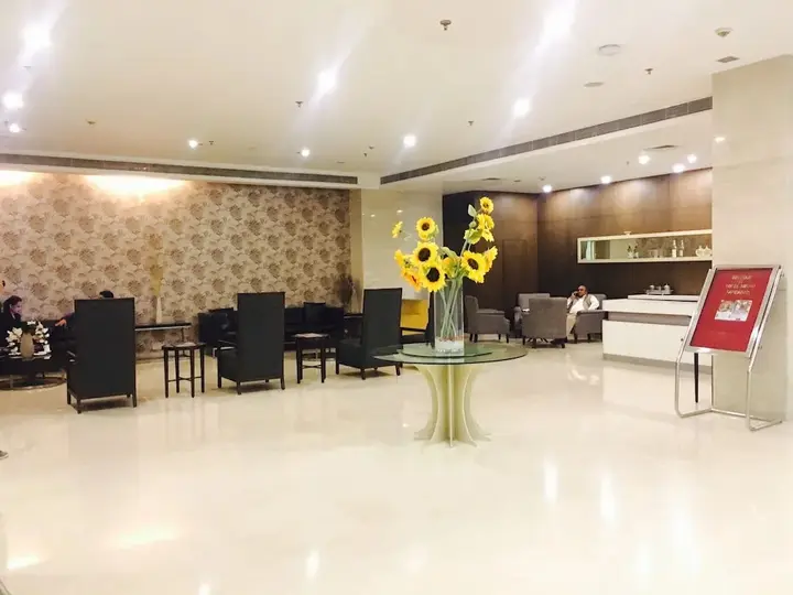 Фаридабад: Misaki Faridabad