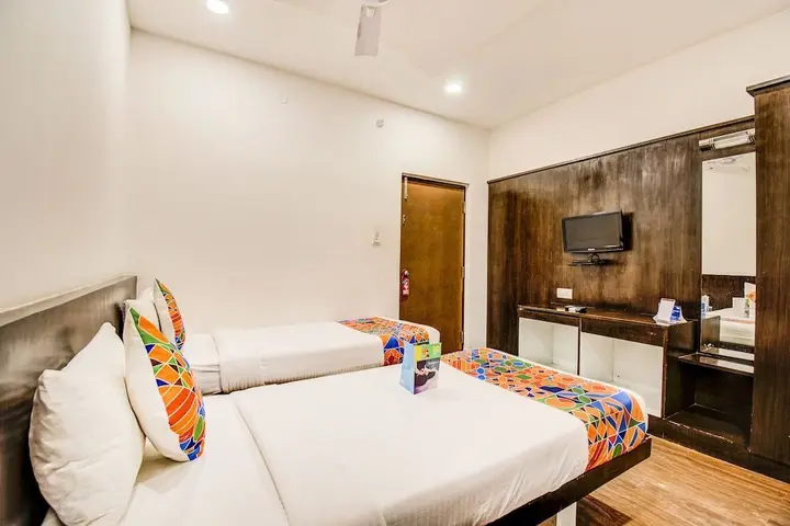 Бангалор: FabHotel Scarlet
