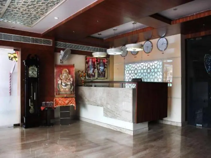 Фаридабад: Hotel Rajmandir