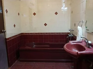 Фаридабад: Hotel Rajmandir