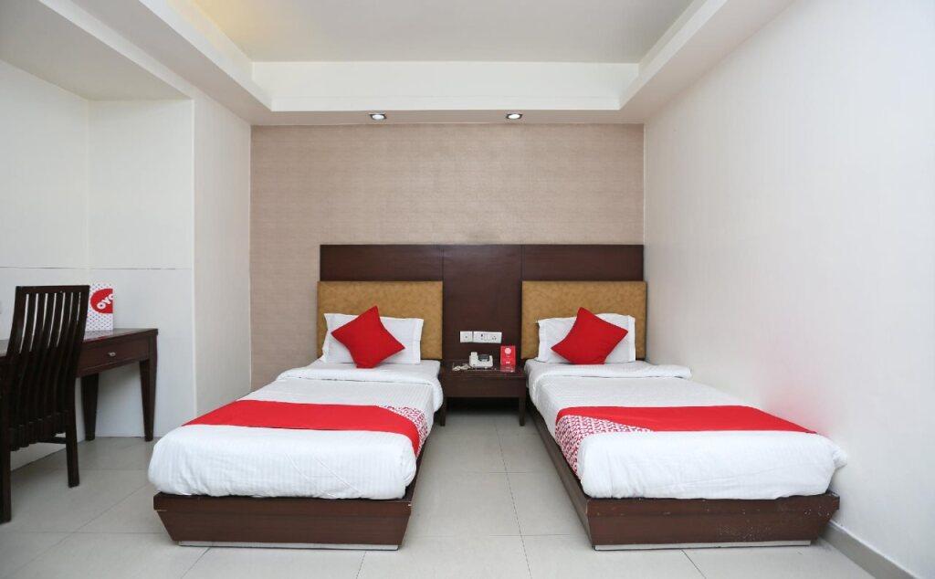 Газиабад: OYO 13758 XS Residency
