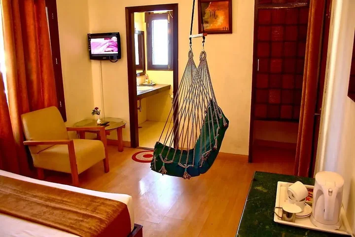 Казаули: Hotel Kasauli Woods