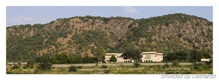 Сикар: The Gateway Ramgarh Lodge