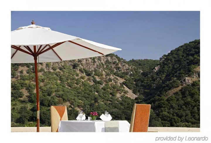 Сикар: The Gateway Ramgarh Lodge