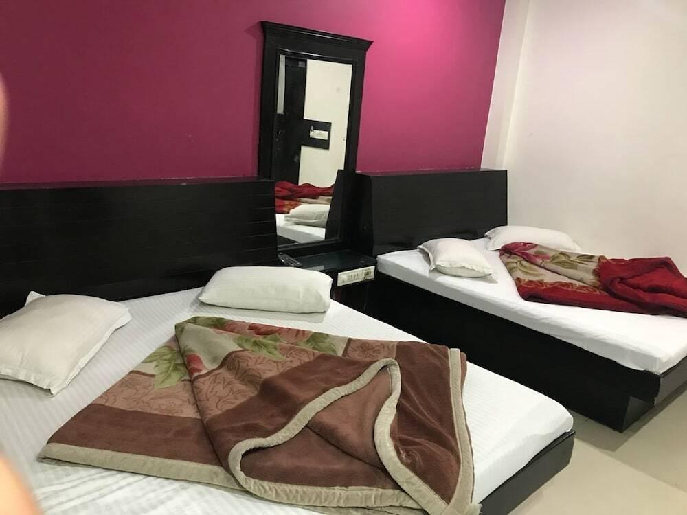 Нью-Дели: Hotel Dwarkadhish Intercontinental