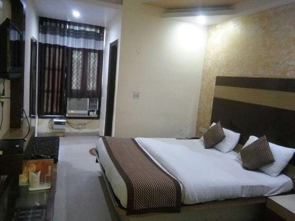 Нью-Дели: Hotel Dwarkadhish Intercontinental
