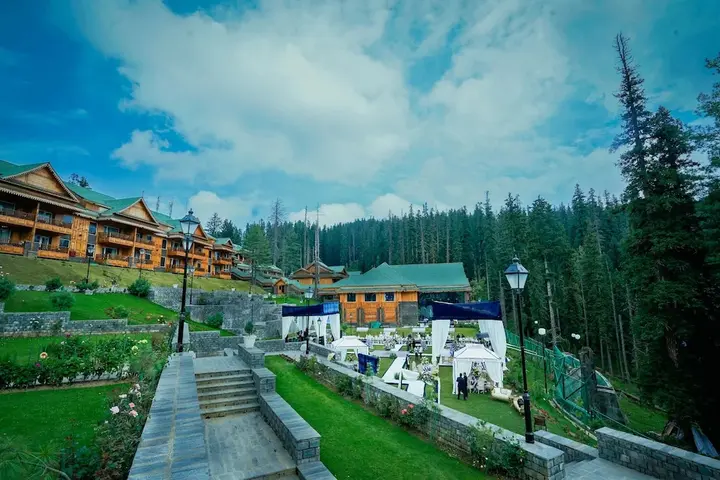 Гульмарг: The Khyber Himalayan Resort & Spa