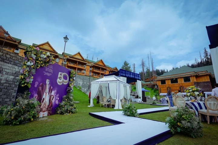 Гульмарг: The Khyber Himalayan Resort & Spa