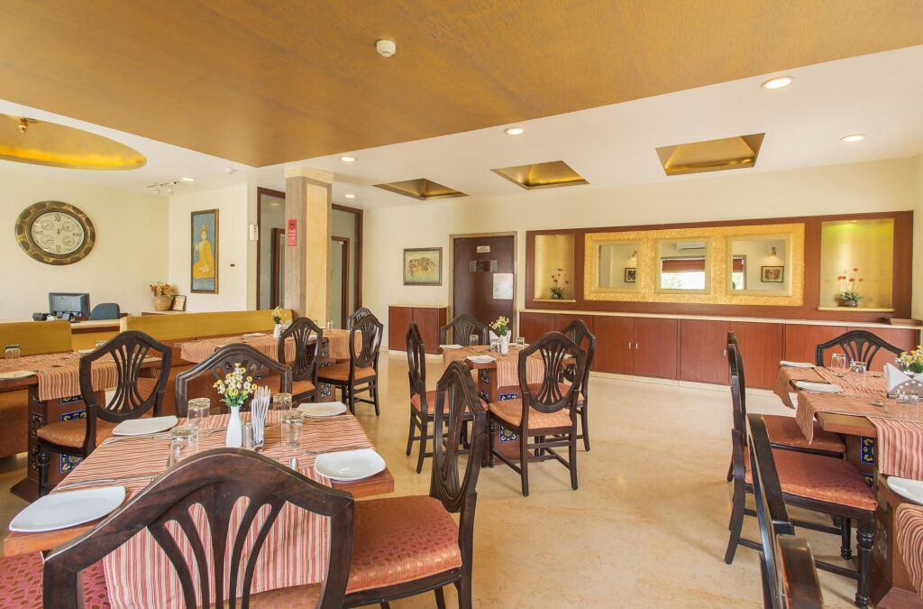 Джайпур: OYO 578 Hotel Aurum