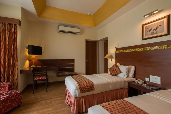 Джайпур: OYO 578 Hotel Aurum