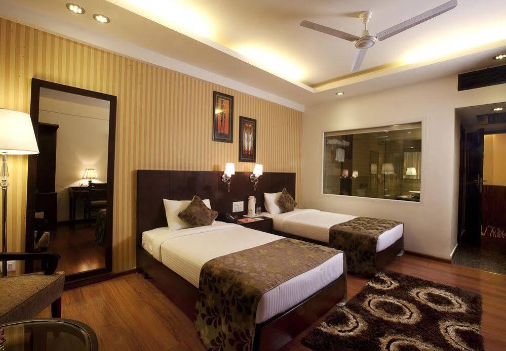 Катра: Hotel Asia Jammu Tawi