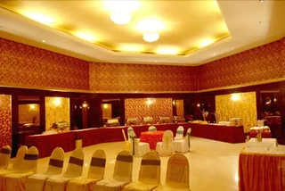 Нашик: Meuse Jupiter Business and Luxury Hotel