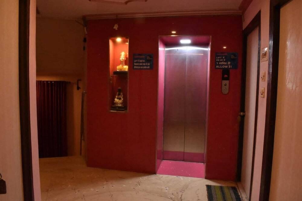 Варанаси: Hotel Shri Ram International