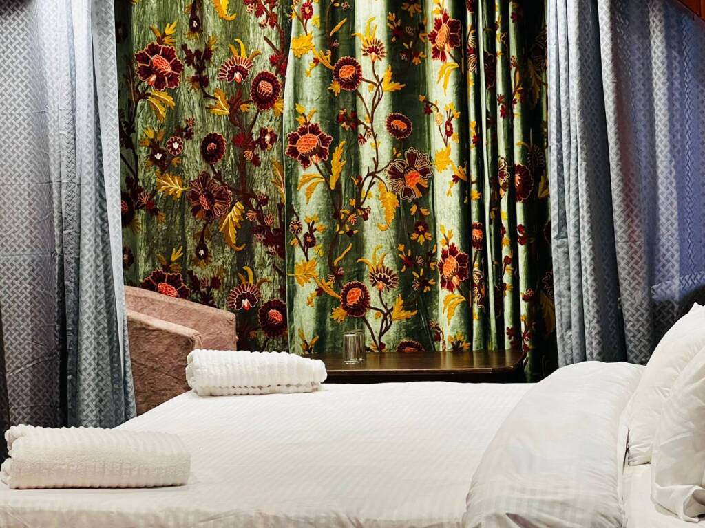 Гульмарг: Pine View Hotel