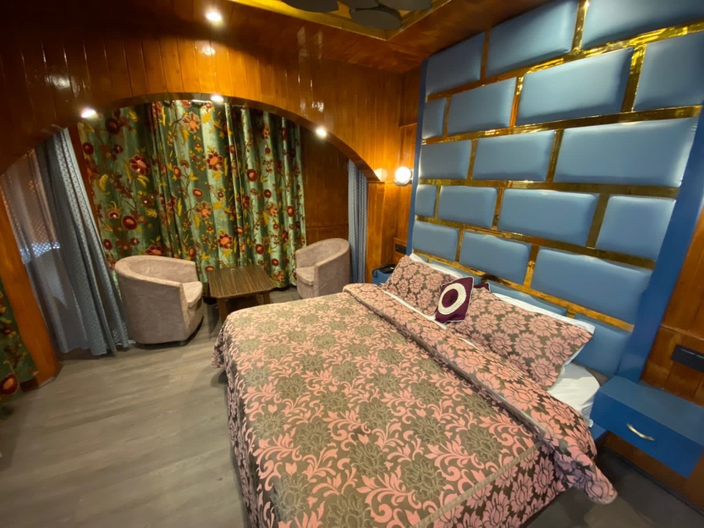 Гульмарг: Pine View Hotel