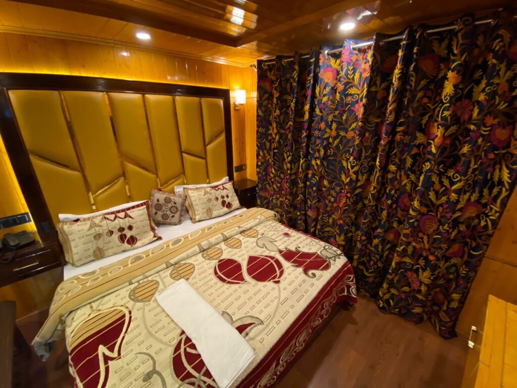 Гульмарг: Pine View Hotel