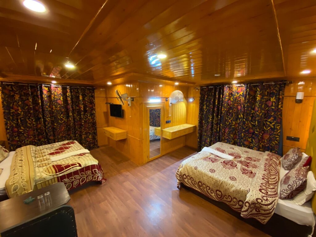 Гульмарг: Pine View Hotel