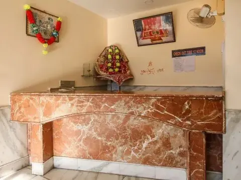 Катра: Durga Palace