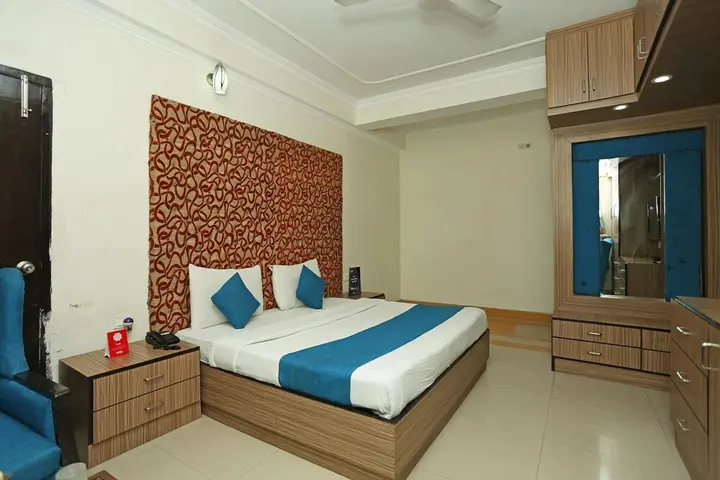 Дехрадун: Queens Pearl Inn by OYO Rooms