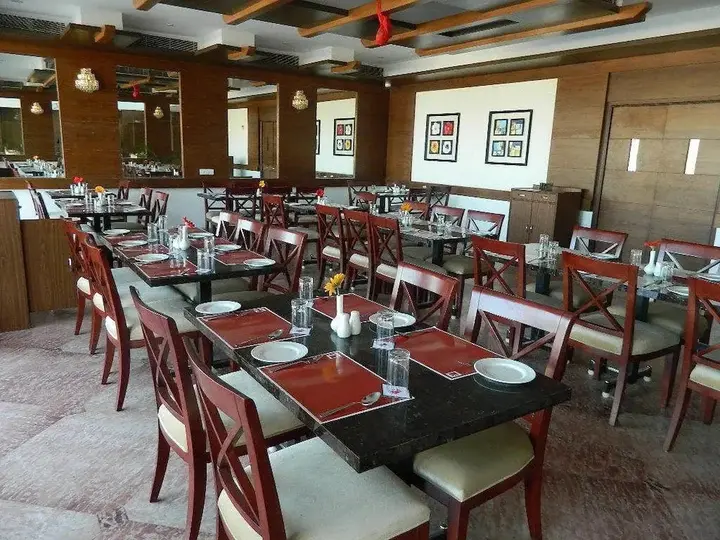 Гадаг: Keshav Clarks Inn