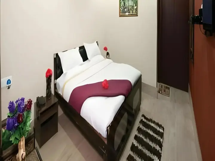 Гапткаши: Kailash Residency
