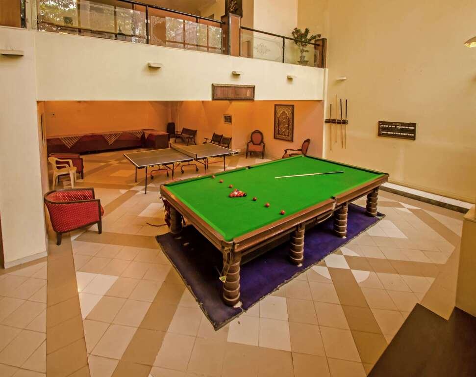 Нашик: Quality Inn Regency