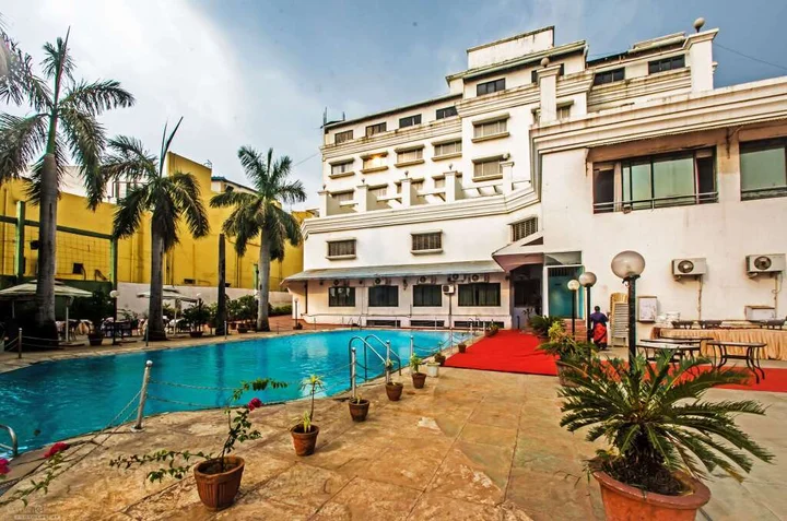 Нашик: Quality Inn Regency