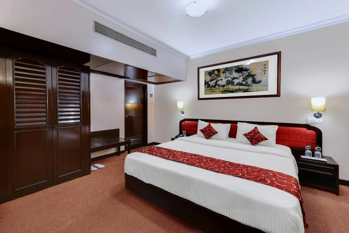Нашик: Quality Inn Regency