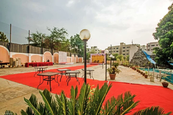Нашик: Quality Inn Regency